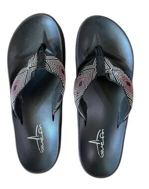Girls Black Purple Beach Wide Strap Flip Flops by Blue Fin sz 6 Teen/Big Kid